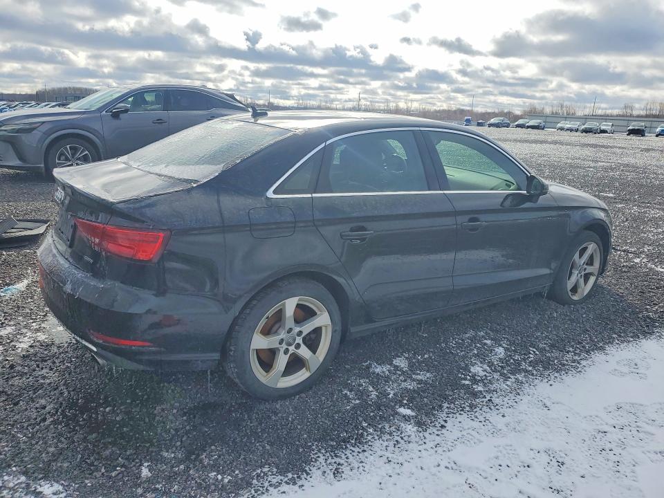 Продажа на аукционе авто 2019 Audi A3, vin: WAUBEGFF1K1017771, номер лота: 45725296