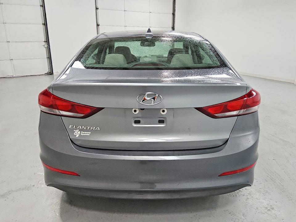 41784446 :رقم المزاد ، KMHD84LF6JU578238 vin ، 2018 Hyundai Elantra مزاد بيع