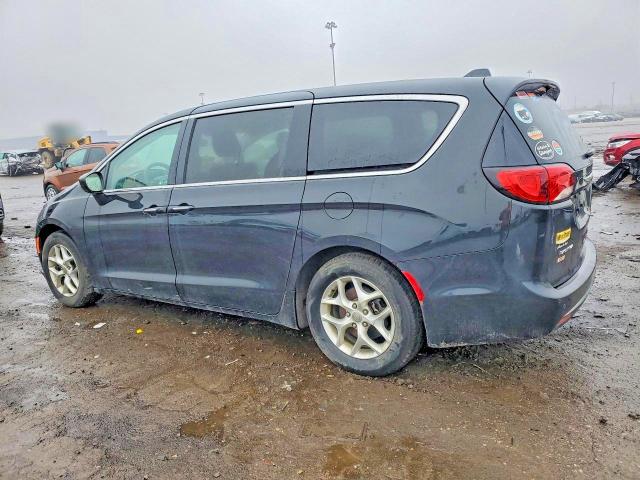 2018 Chrysler Pacifica მანქანა იყიდება აუქციონზე, vin: 2C4RC1FG1JR122933, აუქციონის ნომერი: 79780375