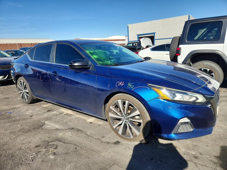 47741876 :رقم المزاد ، 1N4BL4CV7KC158471 vin ، 2019 Nissan Altima مزاد بيع