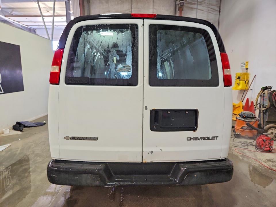 Продажа на аукционе авто 2003 Chevrolet Express G2500, vin: 1GCFG29T831160818, номер лота: 45464266