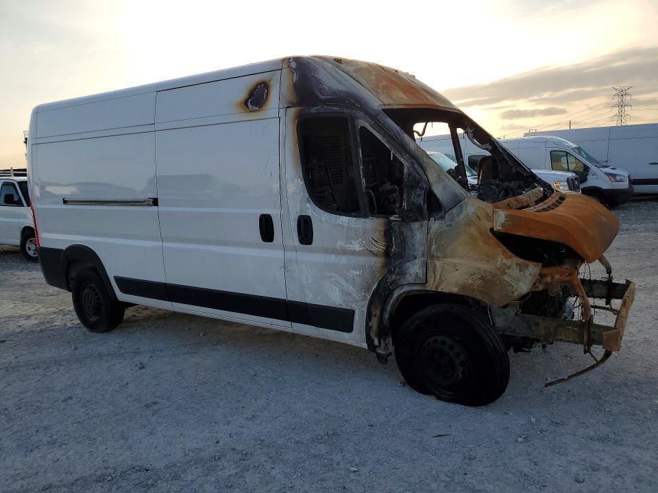 73873435 :رقم المزاد ، 3C6LRVDG3SE558157 vin ، 2025 Ram Promaster 2500 مزاد بيع