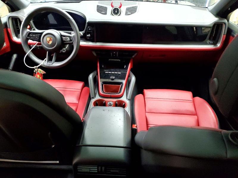 47595566 :رقم المزاد ، WP1BA2AY5SDA29817 vin ، 2025 Porsche Cayenne مزاد بيع