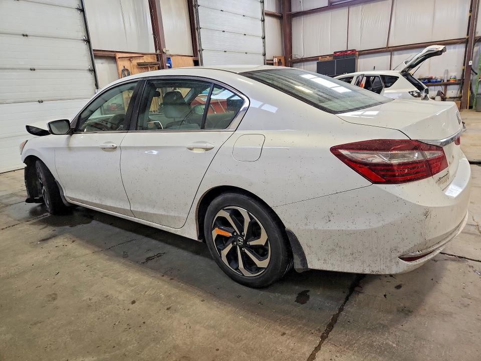 Продажа на аукционе авто 2017 Honda Accord, vin: 1HGCR2F36HA810384, номер лота: 79112175