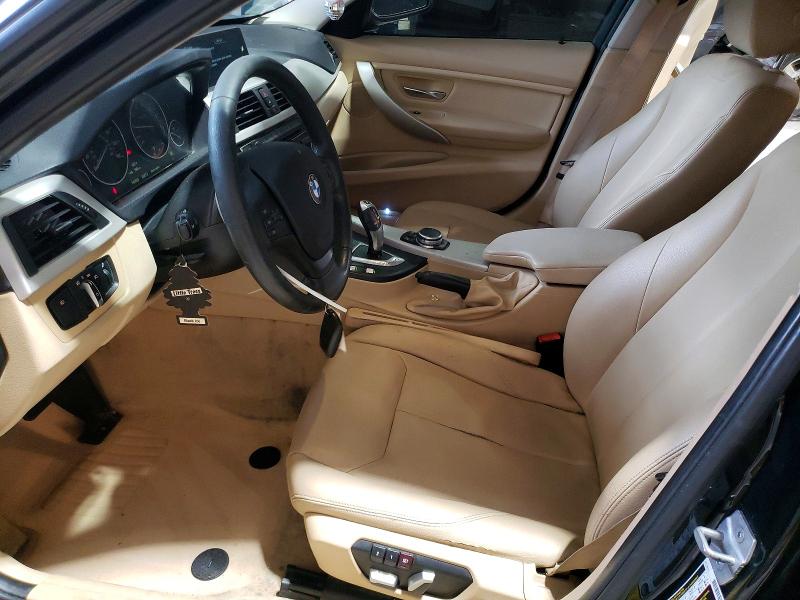 78684335 :رقم المزاد ، WBA8A3C51GK690622 vin ، 2016 Bmw 320 مزاد بيع