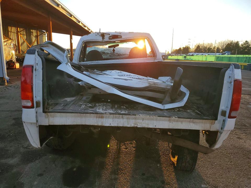 Продаж на аукціоні авто 2002 Ford F250, vin: 1FTNF21LX2EC81092, номер лоту: 42001536