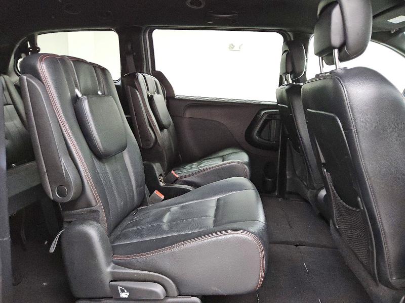 46392606 :رقم المزاد ، 2C4RDGEG5JR236855 vin ، 2018 Dodge Grand Caravan مزاد بيع