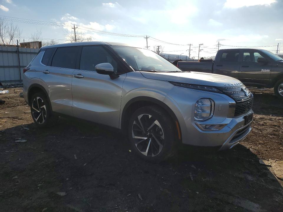 Продаж на аукціоні авто 2024 Mitsubishi Outlander, vin: JA4J4VA86RZ057784, номер лоту: 46475266