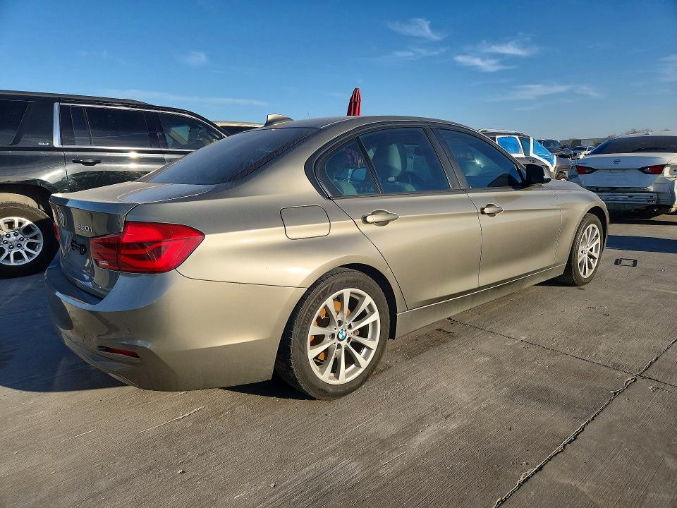 Aukcja sprzedaży 2017 Bmw 320, vin: WBA8E1G58HNU13968, numer aukcji: 79760715