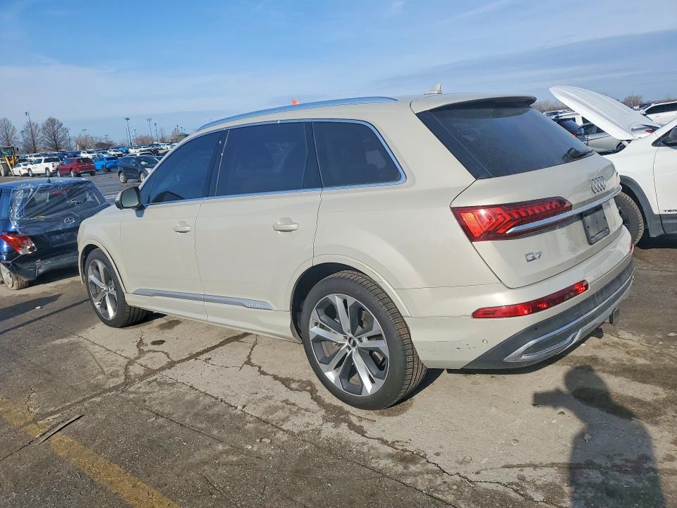 Продажа на аукционе авто 2020 Audi Q7, vin: WA1VXAF73LD012307, номер лота: 79743775