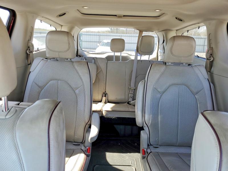 Продажа на аукционе авто 2018 Chrysler Pacifica, vin: 2C4RC1GG2JR106108, номер лота: 79752435