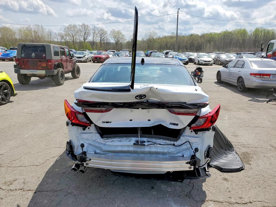 2026 Toyt Camry Hybrid მანქანა იყიდება აუქციონზე, vin: 4T1DAACK8TU285587, აუქციონის ნომერი: 48308146