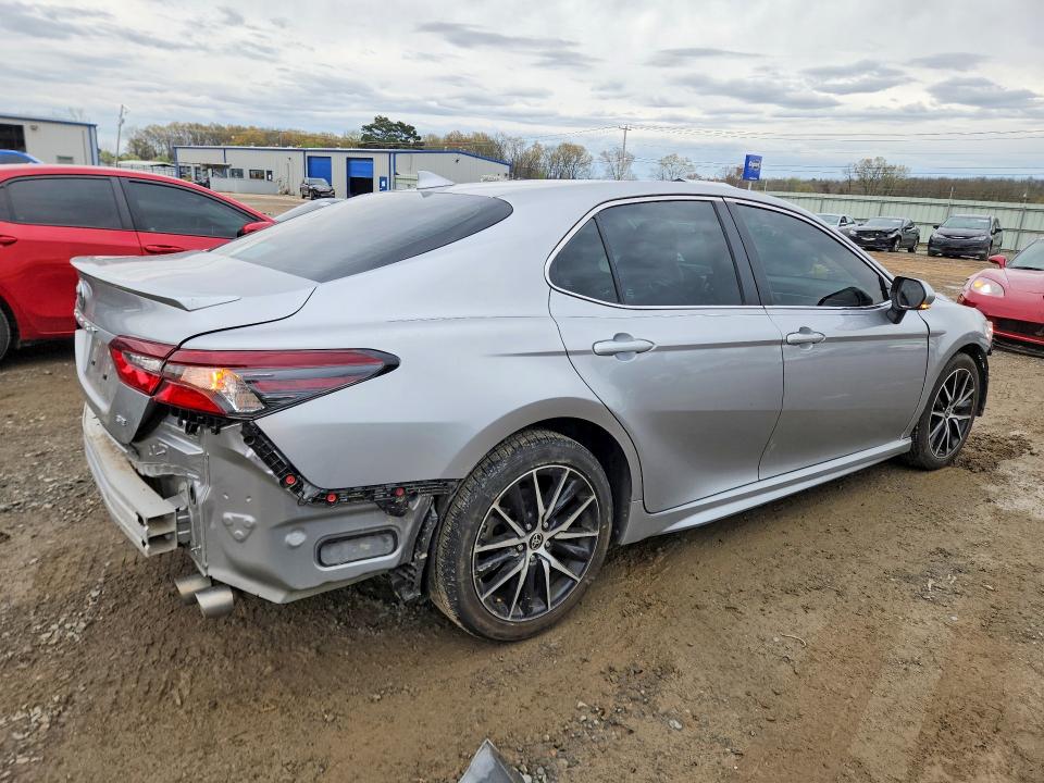 2023 Toyota Camry მანქანა იყიდება აუქციონზე, vin: 4T1G11AK0PU724786, აუქციონის ნომერი: 42022746