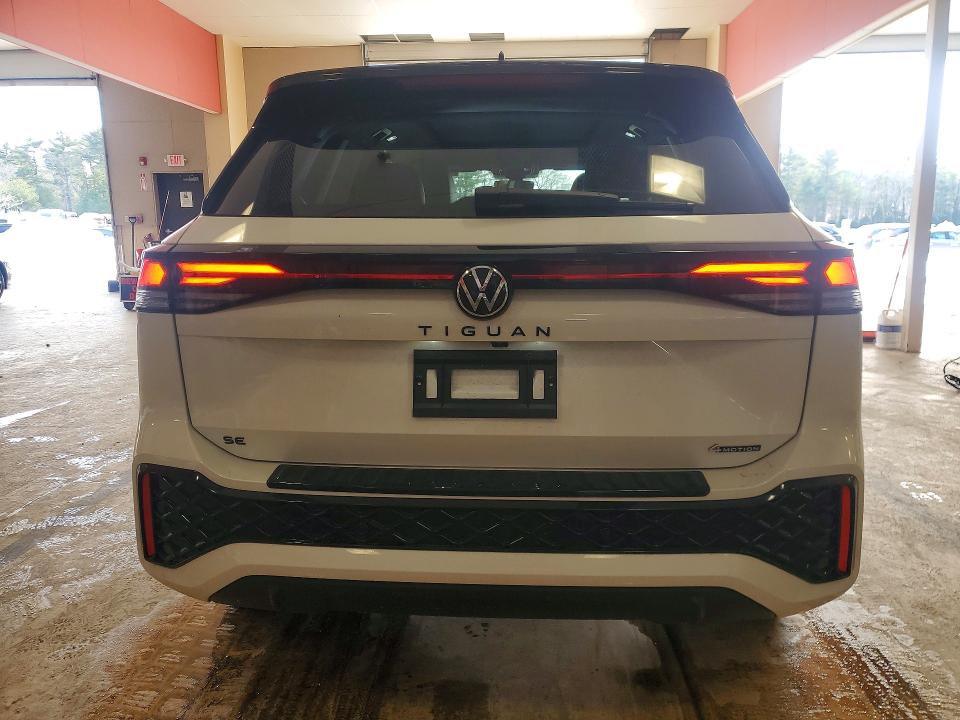 Продажа на аукционе авто 2025 Volkswagen Tiguan, vin: 3VVGR7RM9SM033499, номер лота: 79026265