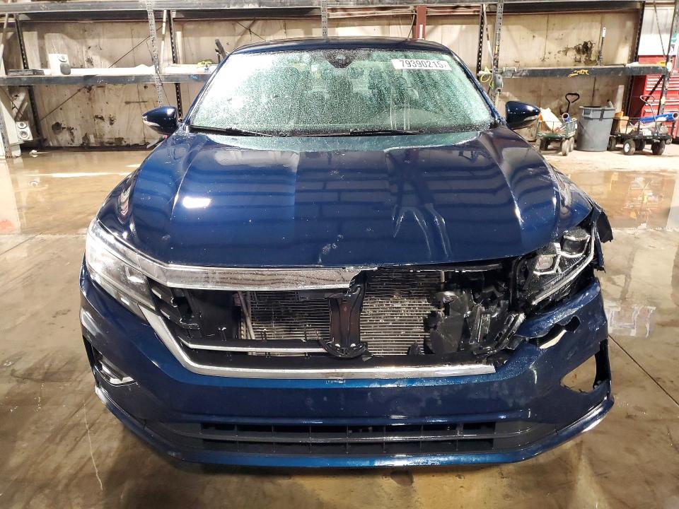 79390215 :رقم المزاد ، 1VWSA7A32NC001645 vin ، 2022 Volkswagen Passat مزاد بيع