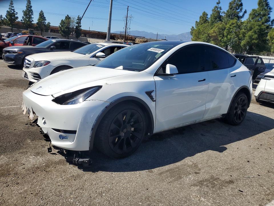 Продажа на аукционе авто 2020 Tesla Model Y, vin: 5YJYGDEE4LF045975, номер лота: 46906556