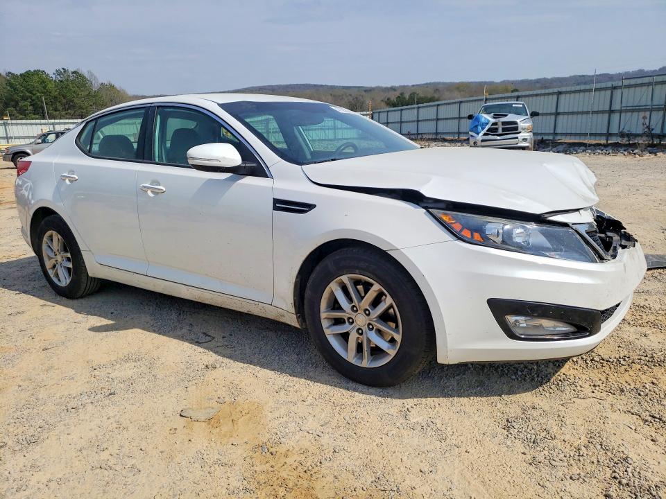 2013 Kia Optima მანქანა იყიდება აუქციონზე, vin: 5XXGM4A77DG176277, აუქციონის ნომერი: 47705246
