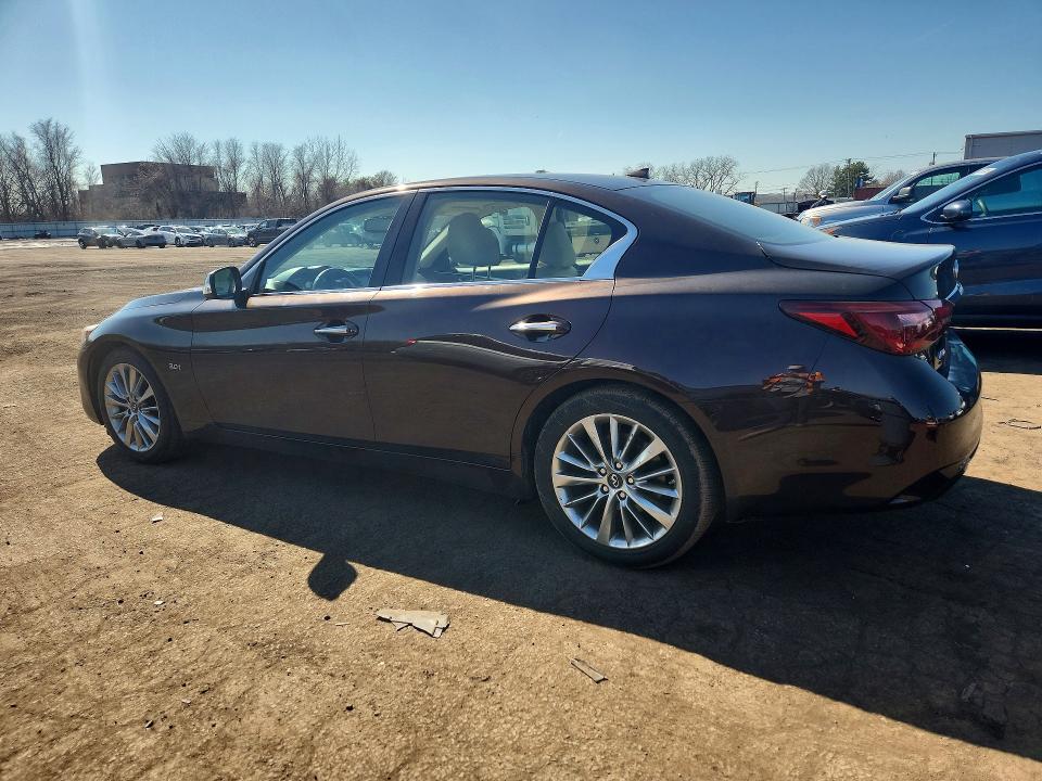 41987716 :رقم المزاد ، JN1EV7AR4JM431029 vin ، 2018 Infiniti Q50 مزاد بيع