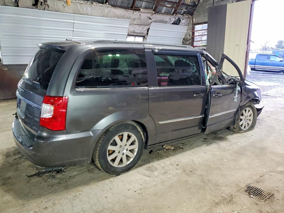 46620796 :رقم المزاد ، 2C4RC1BGXGR297163 vin ، 2016 Chrysler Town & Country مزاد بيع