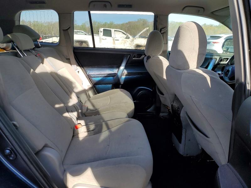 2013 Toyota Highlander მანქანა იყიდება აუქციონზე, vin: 5TDZK3EH2DS136957, აუქციონის ნომერი: 47086106