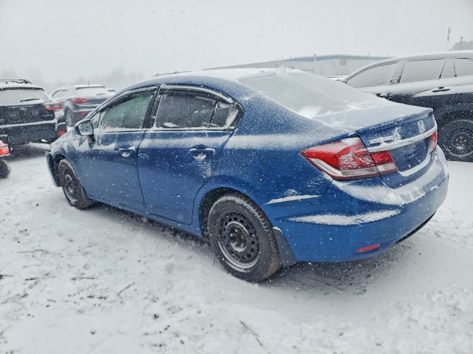 Продажа на аукционе авто 2015 Honda Civic, vin: 2HGFB2F47FH017345, номер лота: 79801175