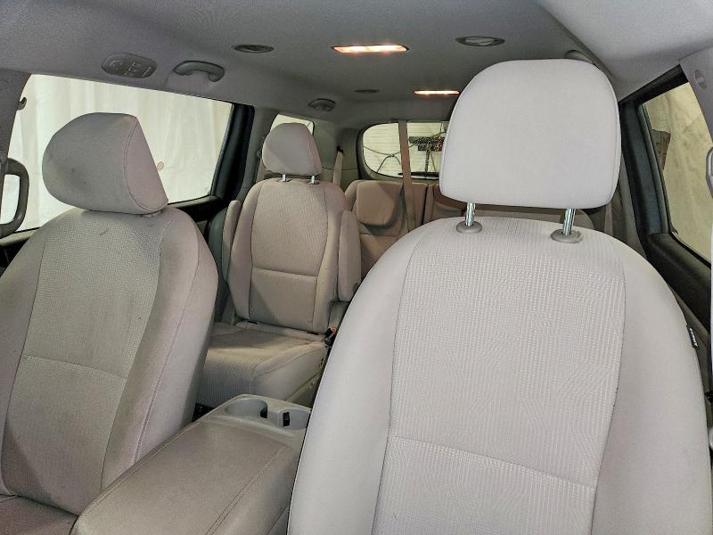 47191216 :رقم المزاد ، KNDMA5C11L6592378 vin ، 2020 Kia Sedona مزاد بيع
