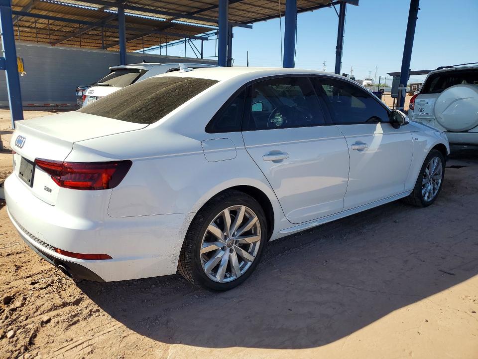 Продажа на аукционе авто 2018 Audi A4, vin: WAUKMAF48JA226115, номер лота: 41786406