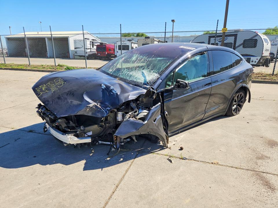 2024 Tesla Model X მანქანა იყიდება აუქციონზე, vin: 7SAXCDE57RF444592, აუქციონის ნომერი: 46948496