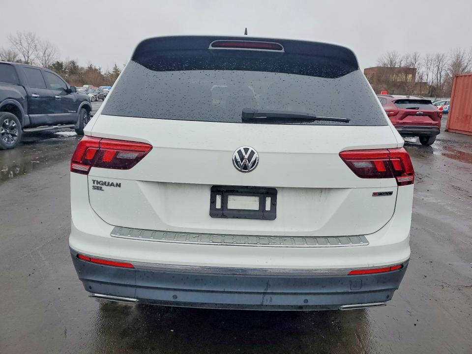Продажа на аукционе авто 2021 Volkswagen Tiguan, vin: 3VV2B7AX8MM104845, номер лота: 45606326