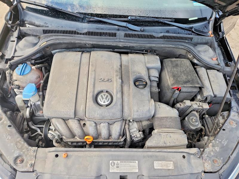 41868916 :رقم المزاد ، 3VWDP7AJ6DM284702 vin ، 2013 Volkswagen Jetta مزاد بيع