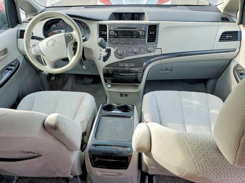 Auction sale of the 2011 Toyota Sienna, vin: 5TDKK3DC0BS046212, lot number: 78307125