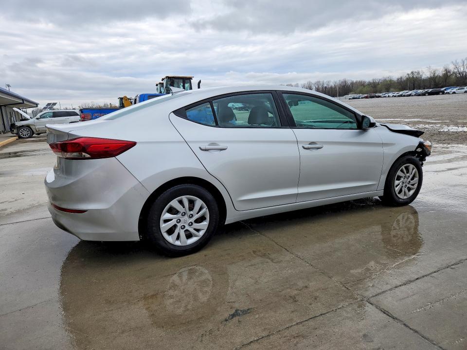 2017 Hyundai Elantra მანქანა იყიდება აუქციონზე, vin: 5NPD74LF7HH163585, აუქციონის ნომერი: 47809986