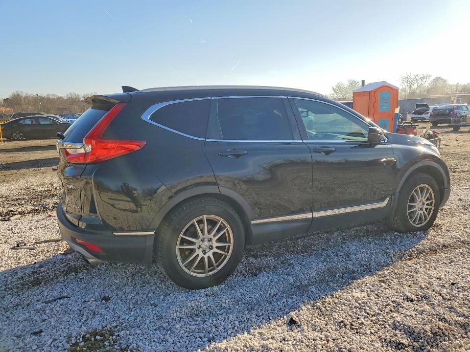 47154266 :رقم المزاد ، 2HKRW2H98HH602373 vin ، 2017 Honda Cr-v مزاد بيع