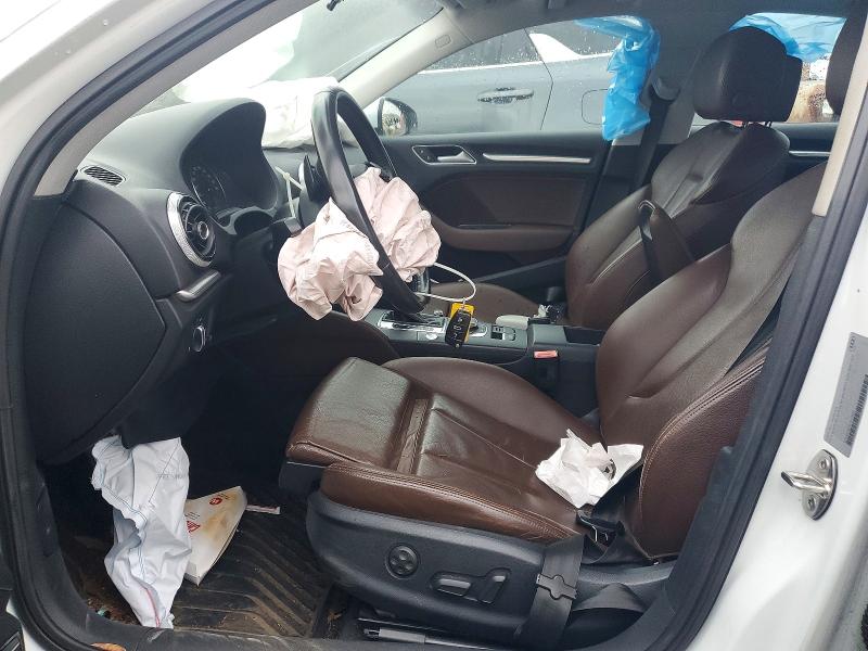 Продажа на аукционе авто 2015 Audi A3, vin: WAUEFGFFXF1010883, номер лота: 73068295