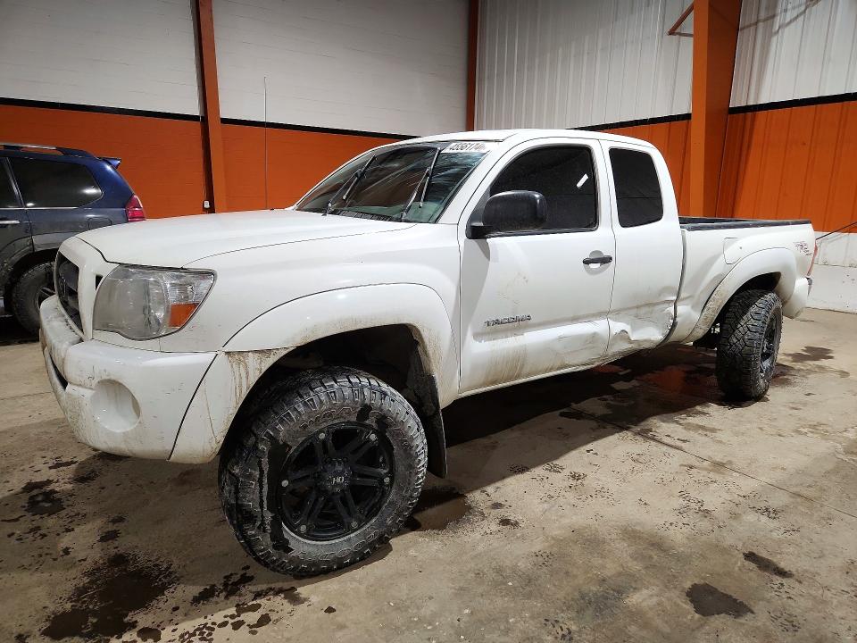 45561746 :رقم المزاد ، 5TEUU42N67Z348613 vin ، 2007 Toyota Tacoma مزاد بيع