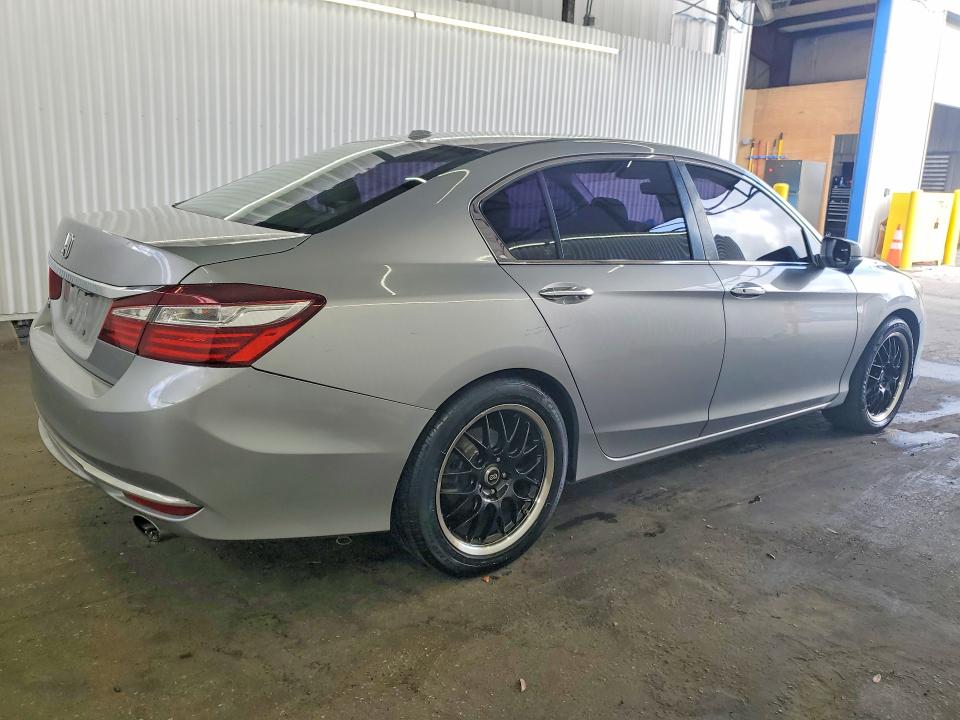Aukcja sprzedaży 2017 Honda Accord, vin: 1HGCR2F76HA176495, numer aukcji: 78517225
