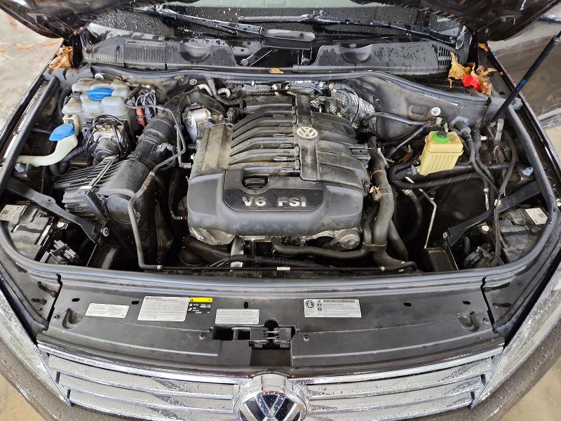 45511576 :رقم المزاد ، WVGEF9BP6FD007020 vin ، 2015 Volkswagen Touareg مزاد بيع