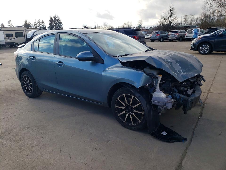 41615106 :رقم المزاد ، JM1BL1UG3B1362818 vin ، 2011 Mazda 3 مزاد بيع