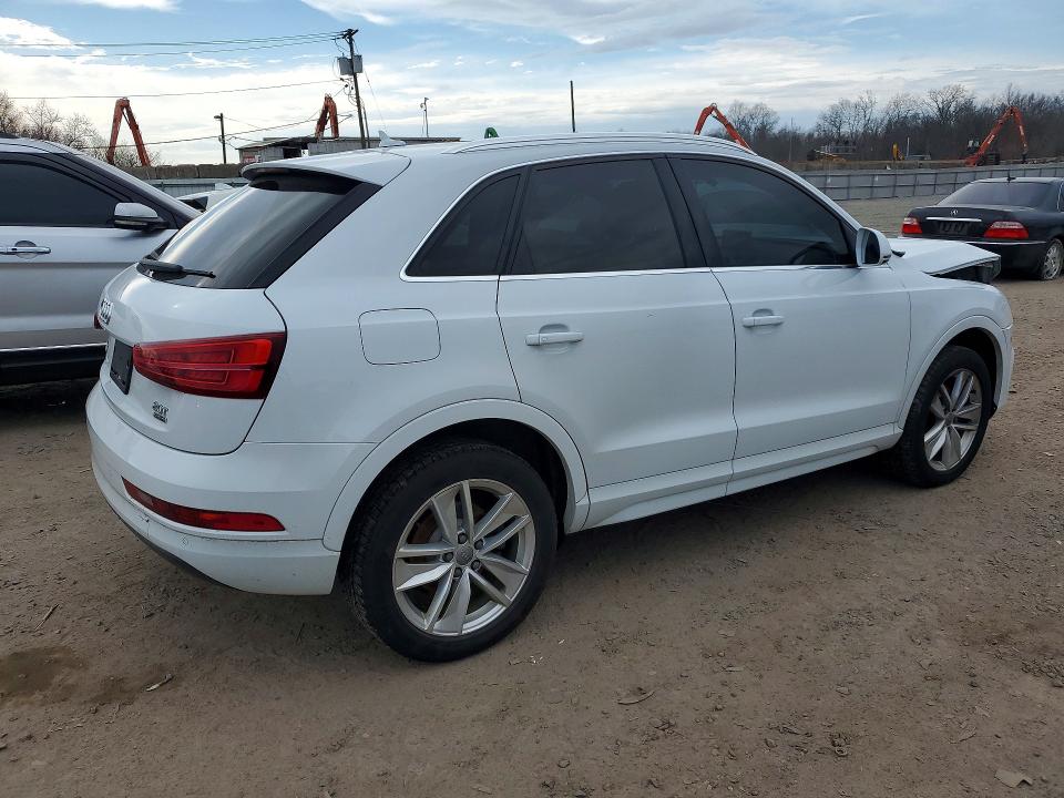 Продажа на аукционе авто 2016 Audi Q3, vin: WA1EFCFS1GR015671, номер лота: 45812066