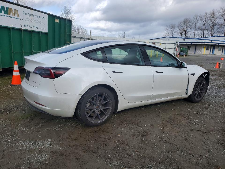 47555666 :رقم المزاد ، 5YJ3E1EB4PF636799 vin ، 2023 Tesla Model 3 مزاد بيع