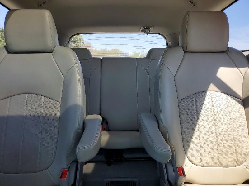 46701086 :رقم المزاد ، 5GAKRCKD1HJ296105 vin ، 2017 Buick Enclave مزاد بيع