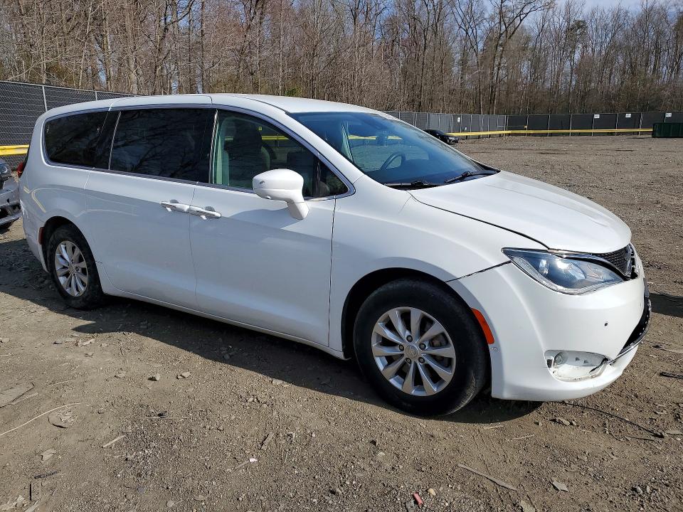 Продажа на аукционе авто 2019 Chrysler Pacifica, vin: 2C4RC1FG1KR588900, номер лота: 47446406