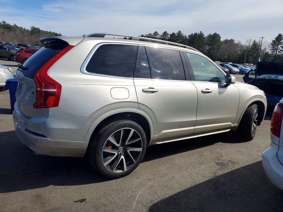 Продаж на аукціоні авто 2016 Volvo Xc90, vin: YV4102XK0G1080263, номер лоту: 47621386