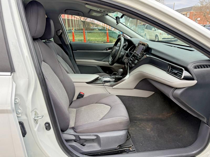 Продаж на аукціоні авто 2021 Toyota Camry, vin: 4T1C11AK1MU598688, номер лоту: 46439446