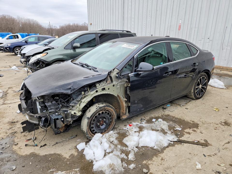 77206585 :رقم المزاد ، 1G4PW5SK8G4181601 vin ، 2016 Buick Verano مزاد بيع