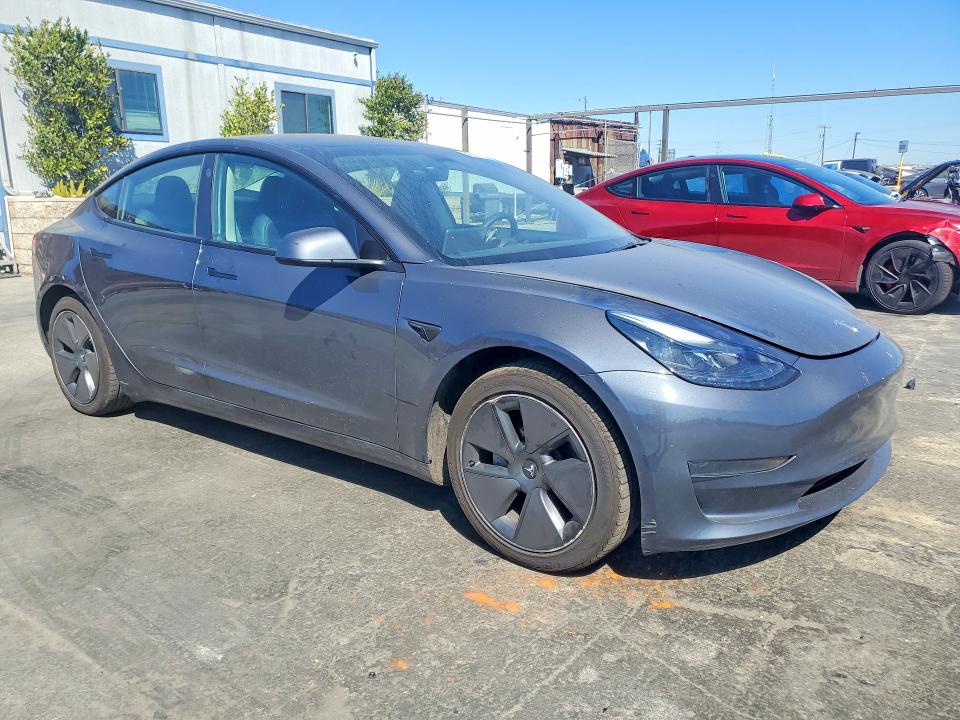 Продаж на аукціоні авто 2023 Tesla Model 3, vin: 5YJ3E1EA7PF638179, номер лоту: 46011376
