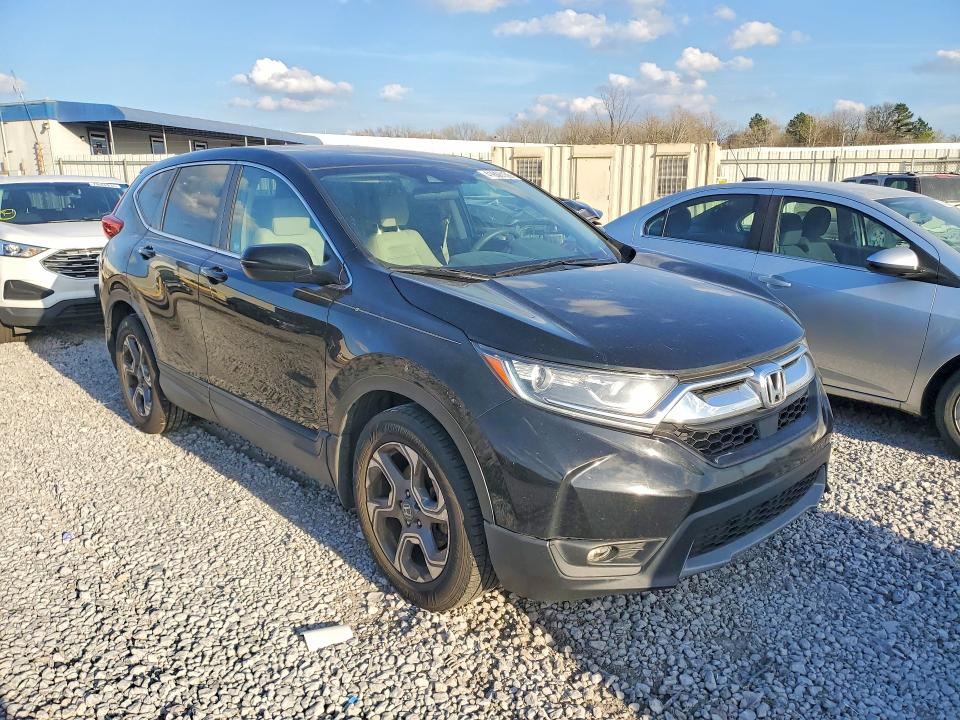 41606136 :رقم المزاد ، 7FARW1H58JE053113 vin ، 2018 Honda Cr-v مزاد بيع