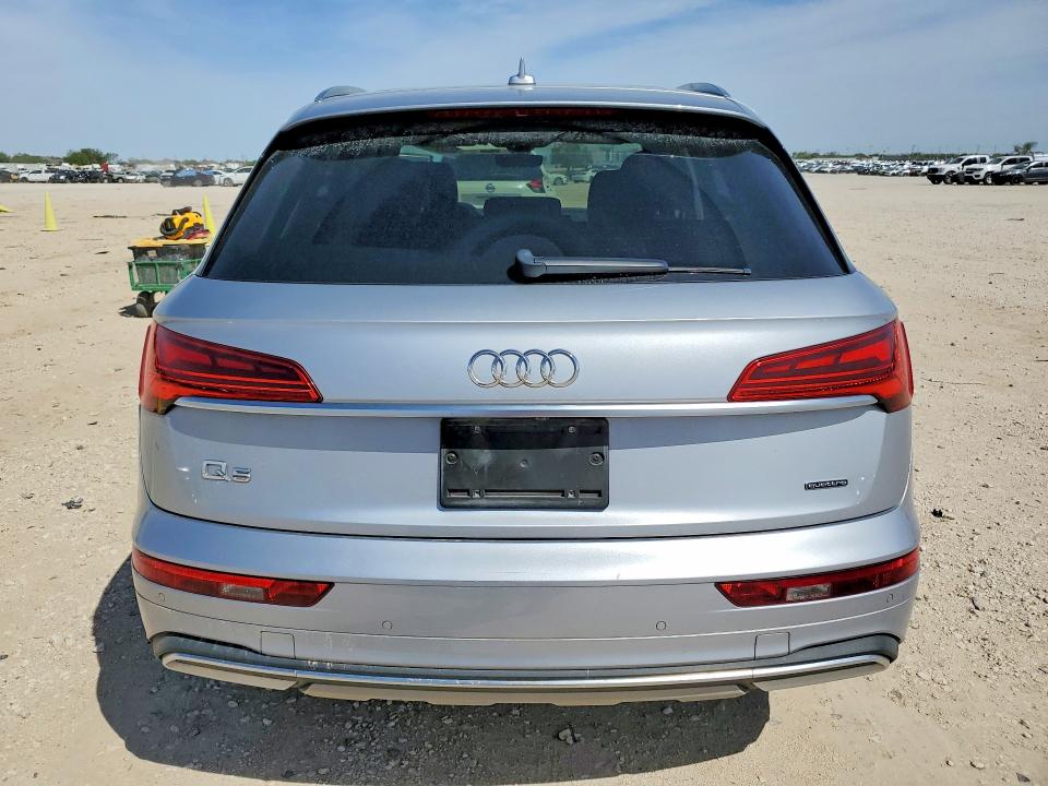 2021 Audi Q5 მანქანა იყიდება აუქციონზე, vin: WA1AAAFY7M2031853, აუქციონის ნომერი: 46383636