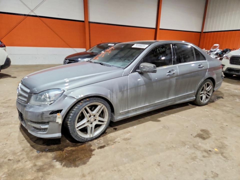 2013 Mercedes-benz C მანქანა იყიდება აუქციონზე, vin: WDDGF8JB0DA868355, აუქციონის ნომერი: 79388025
