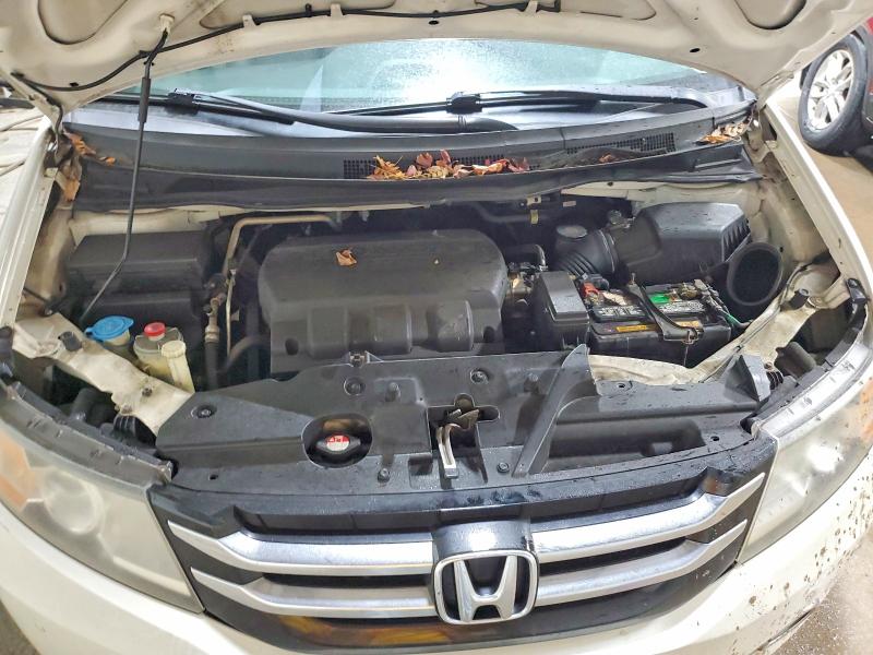 45569576 :رقم المزاد ، 5FNRL5H98EB114951 vin ، 2014 Honda Odyssey مزاد بيع